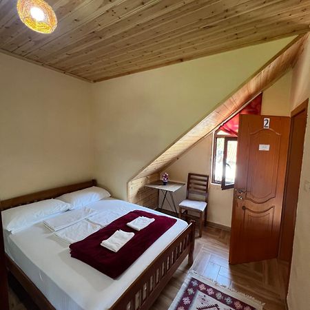 Guest House Shtepiza Theth Exterior foto