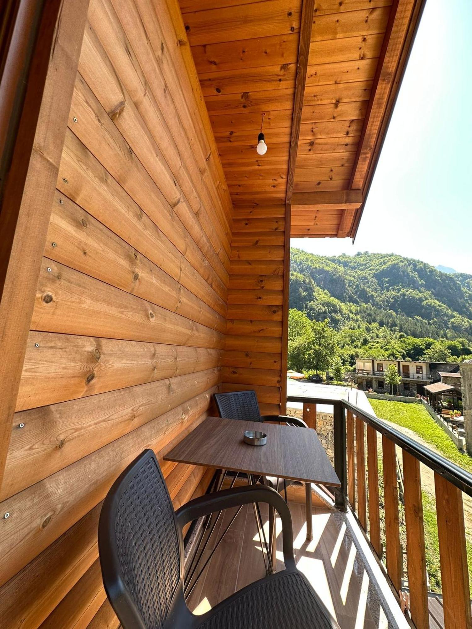 Guest House Shtepiza Theth Exterior foto