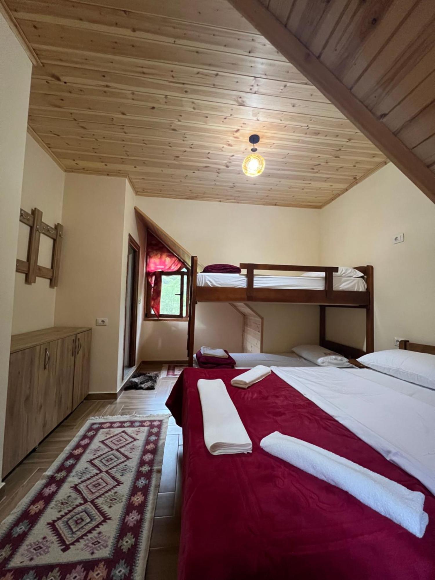 Guest House Shtepiza Theth Exterior foto